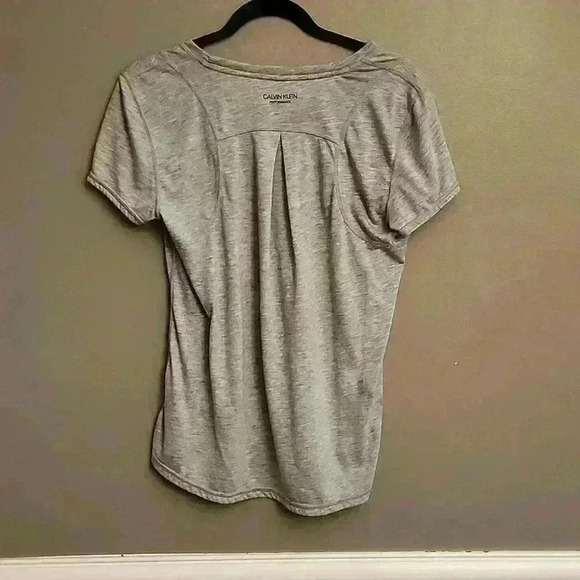 Calvin Klein Wick Performan Tee - Picture 3 of 7